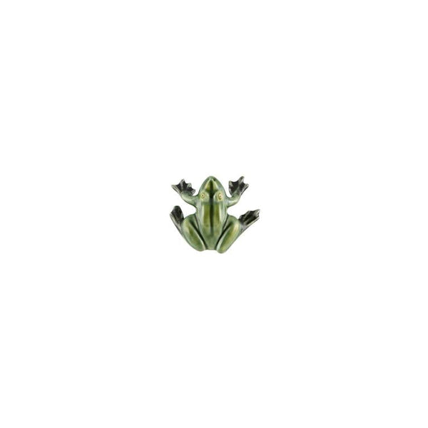 Bordallo Pinheiro Bordallo Pinheiro Magnets Small Magnet Frog | Luxury Handmade Ceramics: This Magnets Small Magnet Frog from the Bordallo Pinheiro Bordallo Pinheiro collection is a standout piece of luxury ceramic serveware, Portuguese pottery, handcrafted dish, handcrafted in Portugal, Bordallo Pinheiro. Handmade in Portugal, it blends artistic detail with functional charm—perfect as a collector’s item or for elevating your daily table setting.