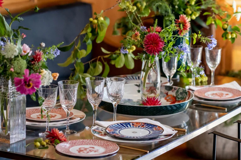 How to Throw the Perfect Dinner Party: A Step-by-Step Guide