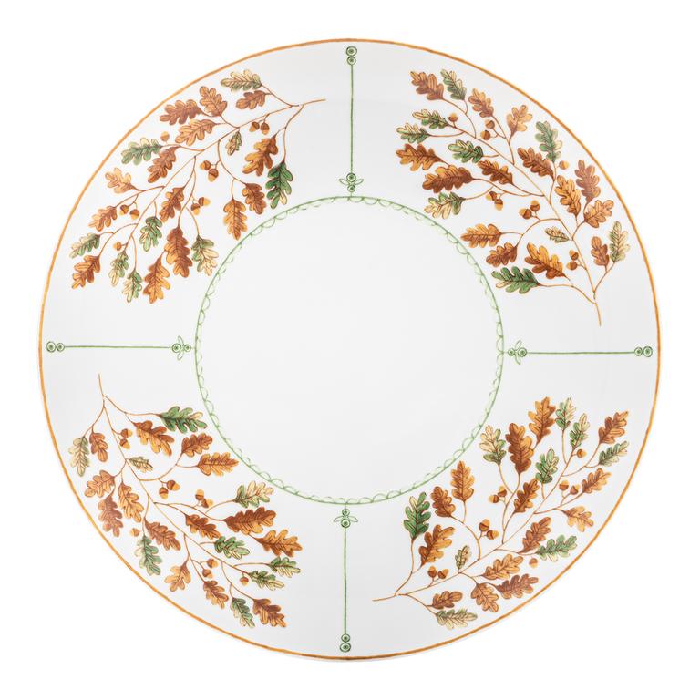 Bordallo Pinheiro Bordallo Pinheiro Gudrun Dinner Plate, Set Of 4 | Luxury Handmade Ceramics: This Gudrun Dinner Plate, Set Of 4 from the Bordallo Pinheiro Bordallo Pinheiro collection is a standout piece of luxury ceramic serveware, Portuguese pottery, handcrafted dish, handcrafted in Portugal, Bordallo Pinheiro. Handmade in Portugal, it blends artistic detail with functional charm—perfect as a collector’s item or for elevating your daily table setting.