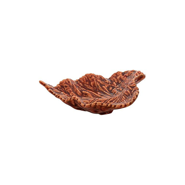 Bordallo Pinheiro Bordallo Pinheiro Gudrun Smallbirch Leaf Red | Luxury Handmade Ceramics: This Gudrun Smallbirch Leaf Red from the Bordallo Pinheiro Bordallo Pinheiro collection is a standout piece of luxury ceramic serveware, Portuguese pottery, handcrafted dish, handcrafted in Portugal, Bordallo Pinheiro. Handmade in Portugal, it blends artistic detail with functional charm—perfect as a collector’s item or for elevating your daily table setting.