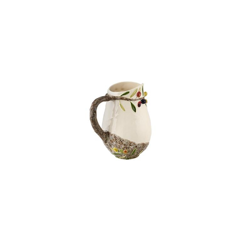 Bordallo Pinheiro Bordallo Pinheiro Olival Picther | Luxury Handmade Ceramics: This Olival Picther from the Bordallo Pinheiro Bordallo Pinheiro collection is a standout piece of luxury ceramic serveware, Portuguese pottery, handcrafted dish, handcrafted in Portugal, Bordallo Pinheiro. Handmade in Portugal, it blends artistic detail with functional charm—perfect as a collector’s item or for elevating your daily table setting.