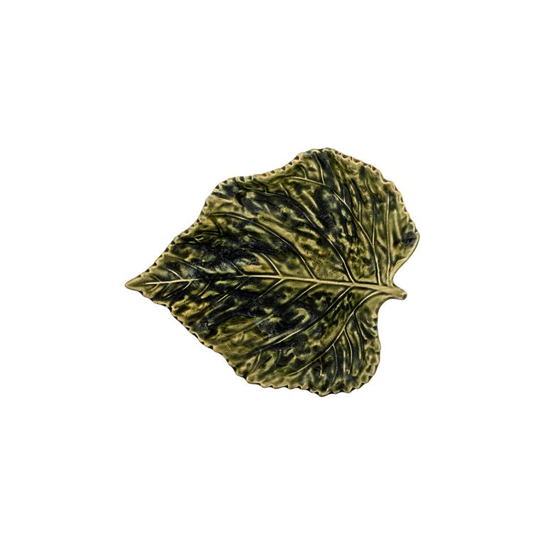 Bordallo Pinheiro Bordallo Pinheiro Gudrun Smallbirch Leaf Green | Luxury Handmade Ceramics: This Gudrun Smallbirch Leaf Green from the Bordallo Pinheiro Bordallo Pinheiro collection is a standout piece of luxury ceramic serveware, Portuguese pottery, handcrafted dish, handcrafted in Portugal, Bordallo Pinheiro. Handmade in Portugal, it blends artistic detail with functional charm—perfect as a collector’s item or for elevating your daily table setting.