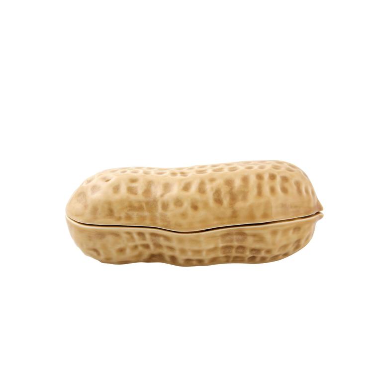 Bordallo Pinheiro Bordallo Pinheiro Nuts Small Box Peanut | Luxury Handmade Ceramics: This Nuts Small Box Peanut from the Bordallo Pinheiro Bordallo Pinheiro collection is a standout piece of luxury ceramic serveware, Portuguese pottery, handcrafted dish, handcrafted in Portugal, Bordallo Pinheiro. Handmade in Portugal, it blends artistic detail with functional charm—perfect as a collector’s item or for elevating your daily table setting.